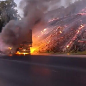 ikinci izmir yangini vakasi yine ayni tesaduf m6jSCG2g