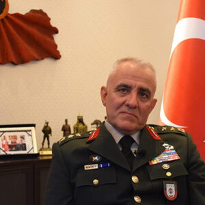 tumgeneralden dikkat ceken paylasim arkadan konusan serefsizlere 4yg3EqNn