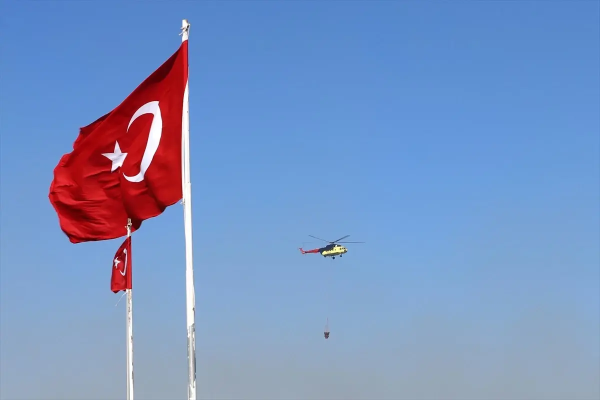 alanyada orman yanginina havadan ve karadan mudahale WcvSpj1z