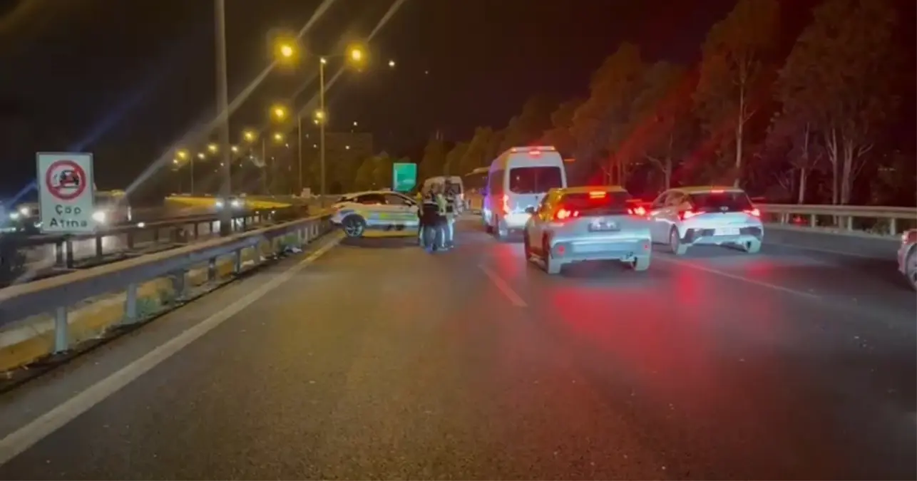 izmirde motosiklet kazasi bir olu P3g7uyx2