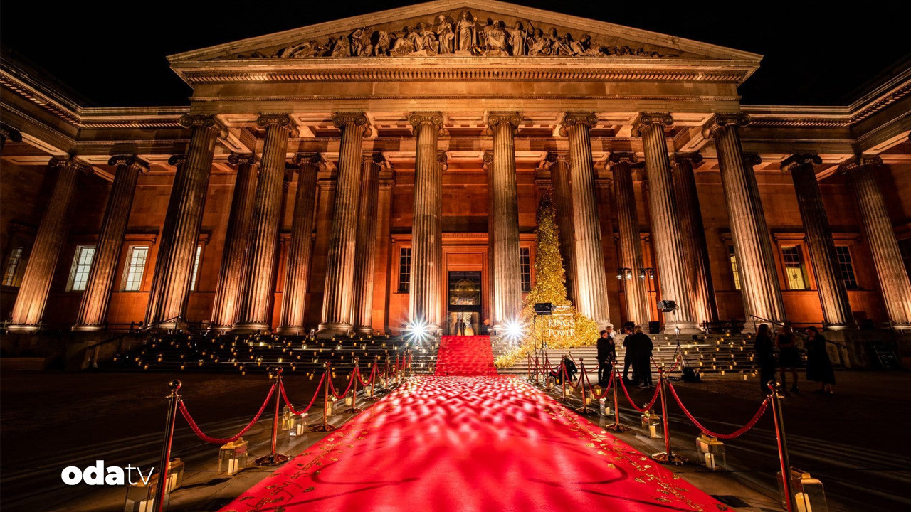 british museumda duzenlenen bagis gecesi sosyetenin adresi oldu CgylfAzP.jpg