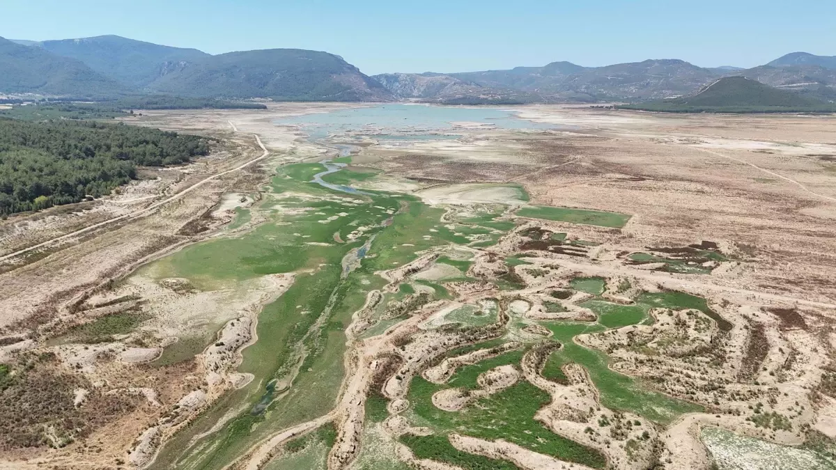 izmirde su kesintileri uzatildi yLy9bQGF.jpg