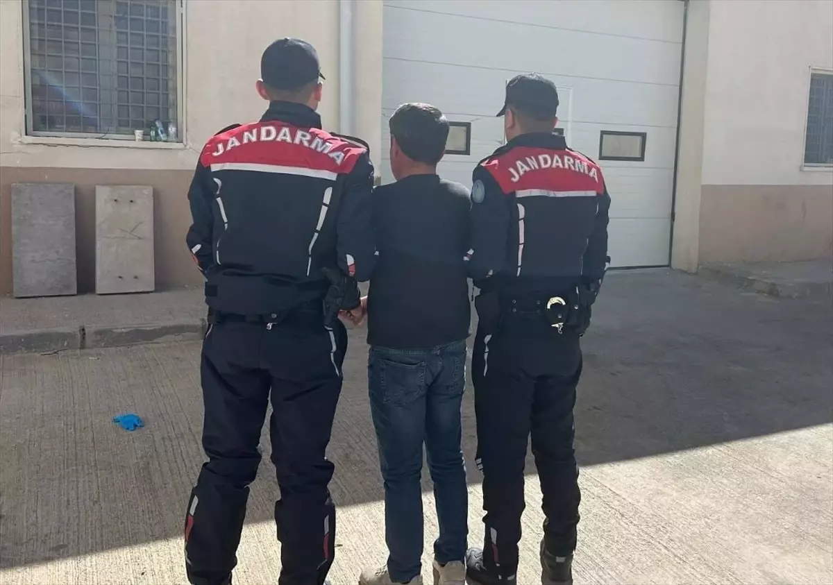 kirsehirde dolandirici hukumlu yakalandi LazVbYaJ.jpg