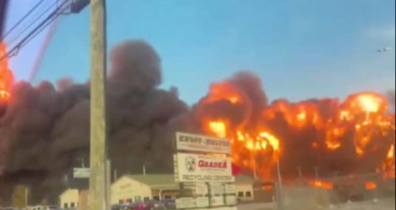 abdde kargo ucagi dustu WyrmvVKt.jpg