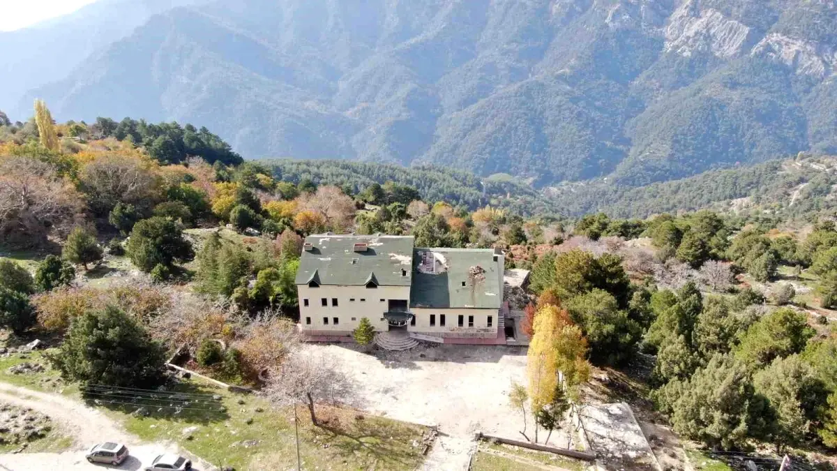 aydindaki pasa yaylasi oteli yeniden hayat bekliyor TMnbFMeq.jpg