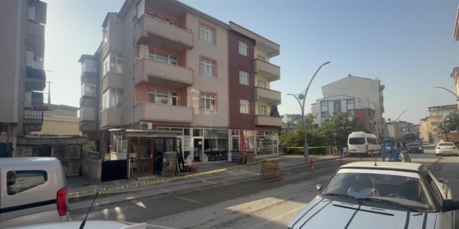 gebzedeki farkli bir mahallede yeni ihbar 3 binadan 42 kisi tahliye edildi aQ92v85c.jpg