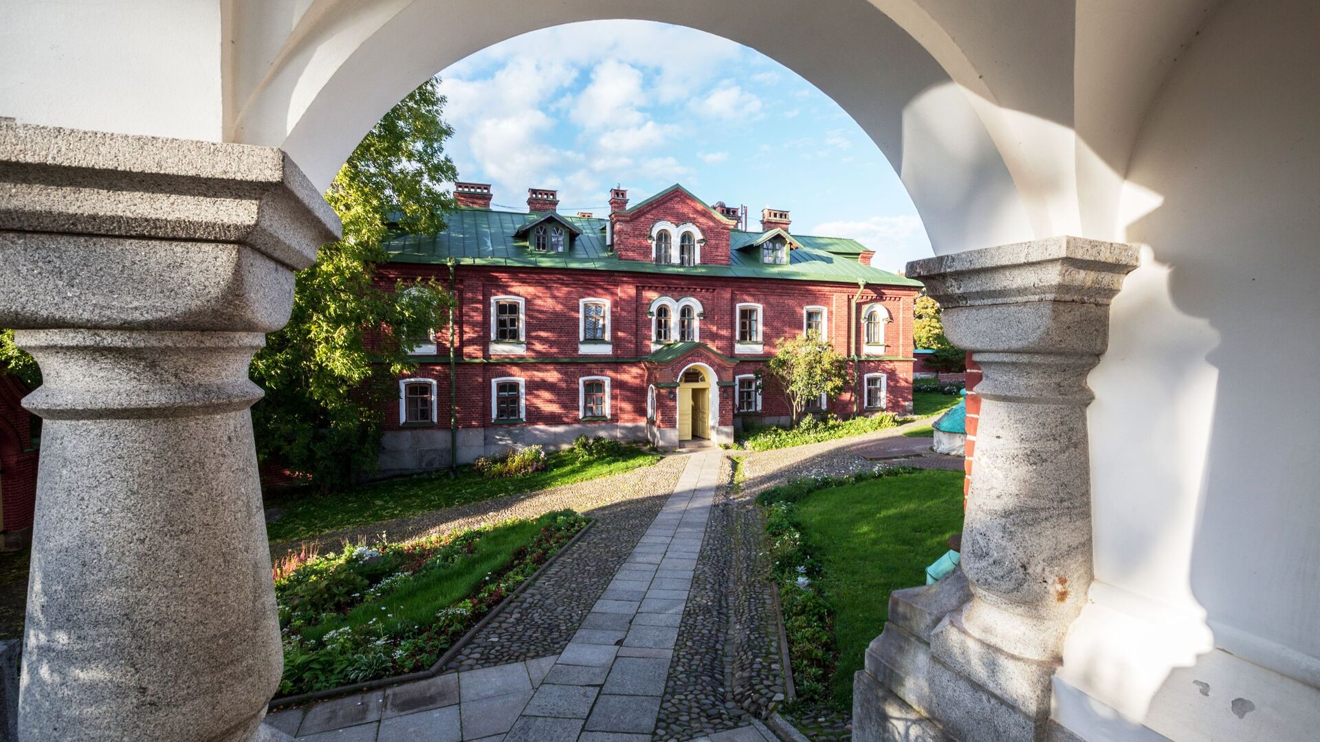 guney karelya sinirin kapanmasi nedeniyle gunluk 1 milyon euro kaybediyor 8fyD8KIz.jpg