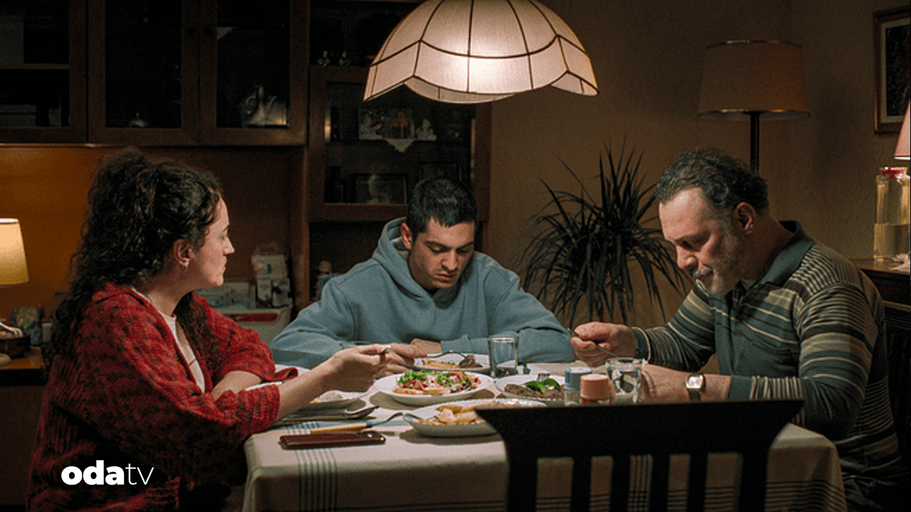 turk yunan ortak yapimi bir arada yalniz tallinnde promiyer yapacak T3R29Xfz.png