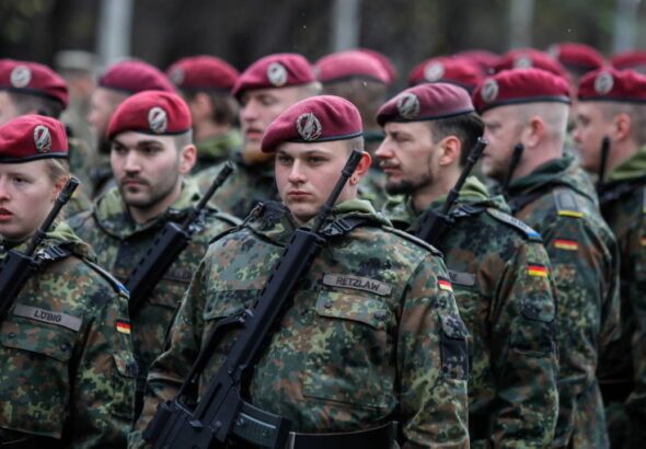 nato-ussu-yakininda-alman-askerlere-saldiri-T1Hr9JEP